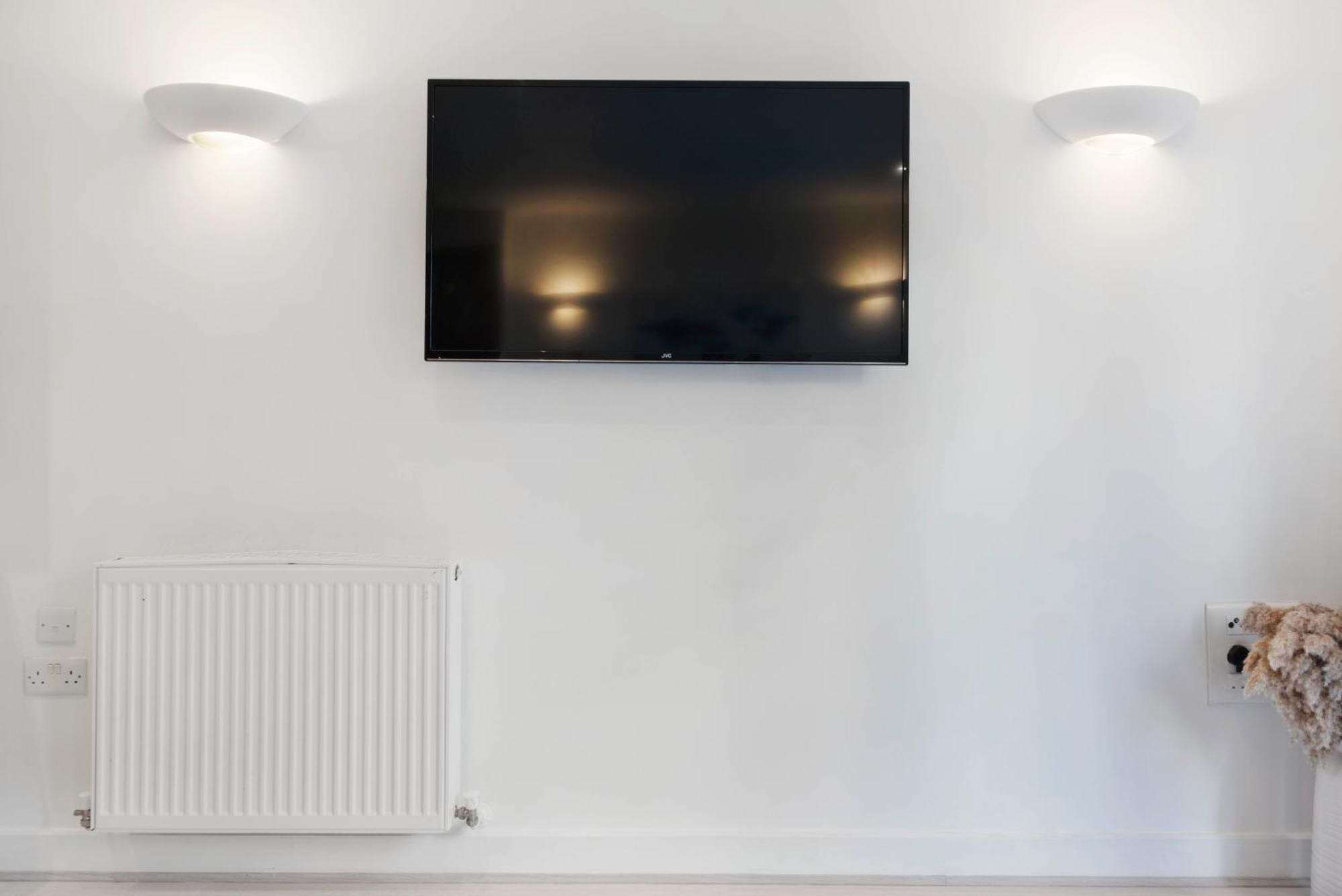 Cosy Modern1 Bed Apartment, By Excel London, Airport & O2 Apartament *